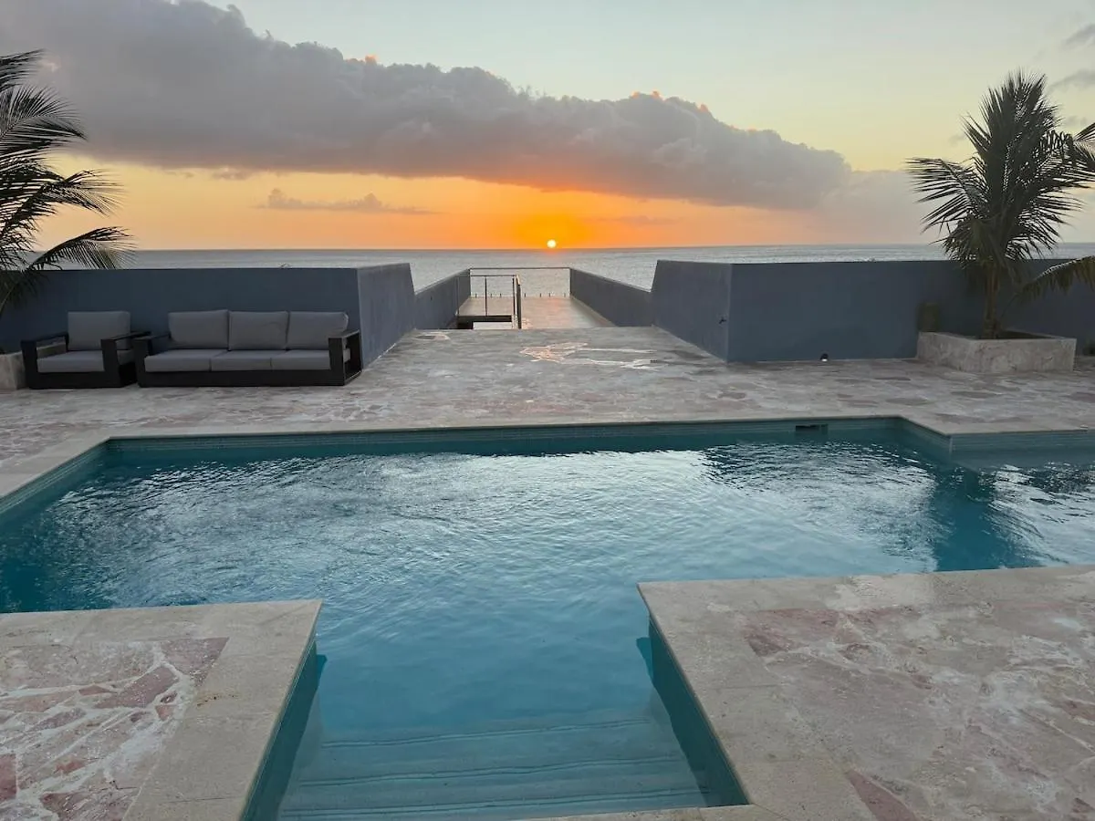The Cave Beach House Lagun 0*,  كوراساو